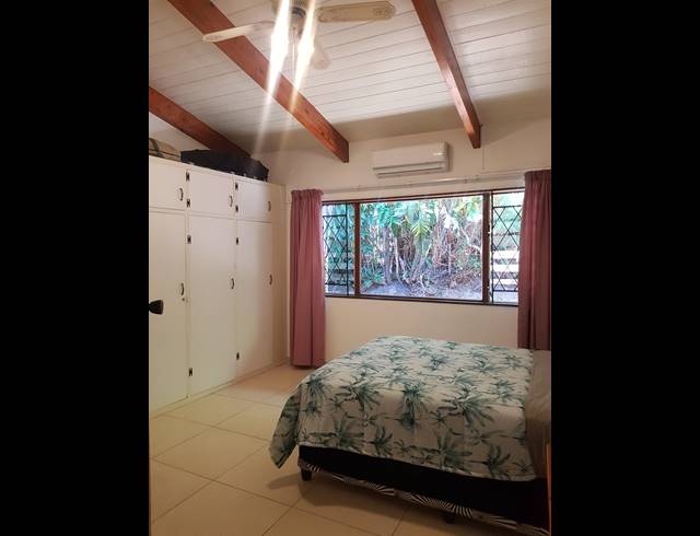 5 BEDROOM FREESTANDING FOR SALE IN CLANSTHAL
